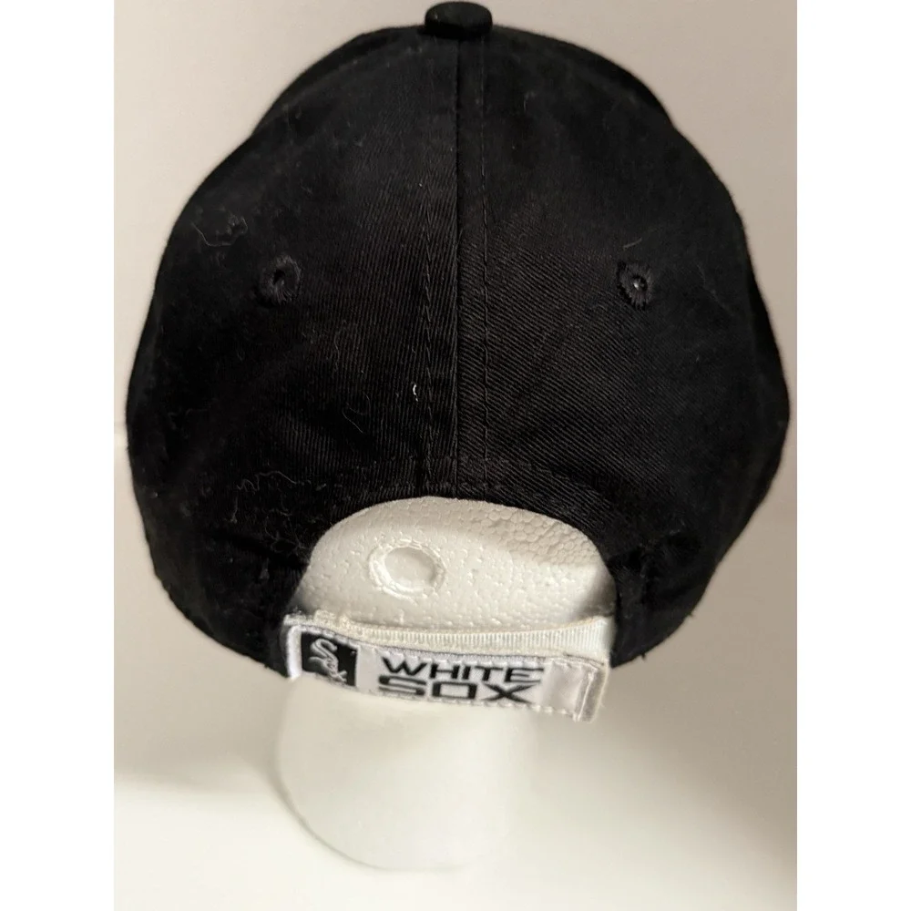 New Era Chicago White Sox 9FORTY Youth Adjustable Hat MLB Excellent Shape